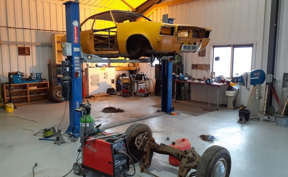 Opel Rekord D Coupe 1972 restoration